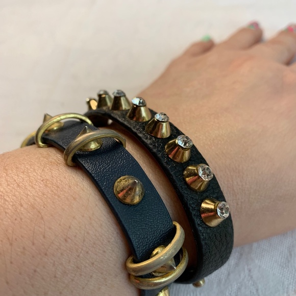 COPY - Set of 2 faux leather with gold studs snap on bracelets *add on f… - Picture 4 of 13